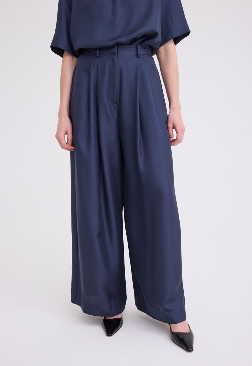 Jac + Jack Poirot Silk Twill Pant - Sly Blue